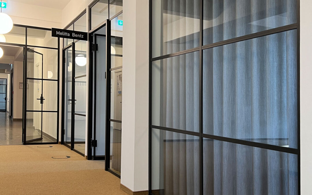 Maßgefertigte Vorhänge für ein Berliner Büro